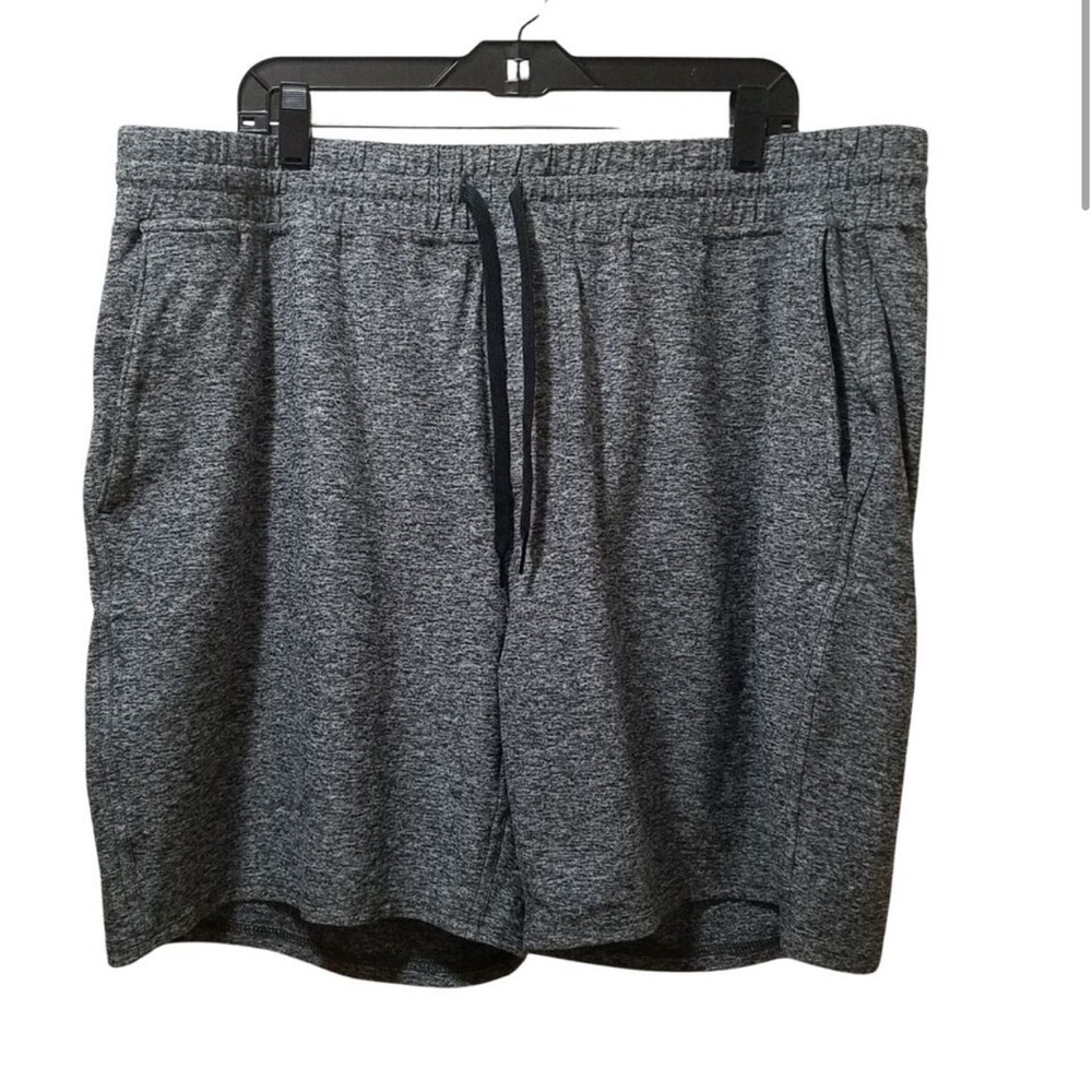NWT Outdoor Voices All Day 7" Shorts Men’s S Heather Gray Stretch